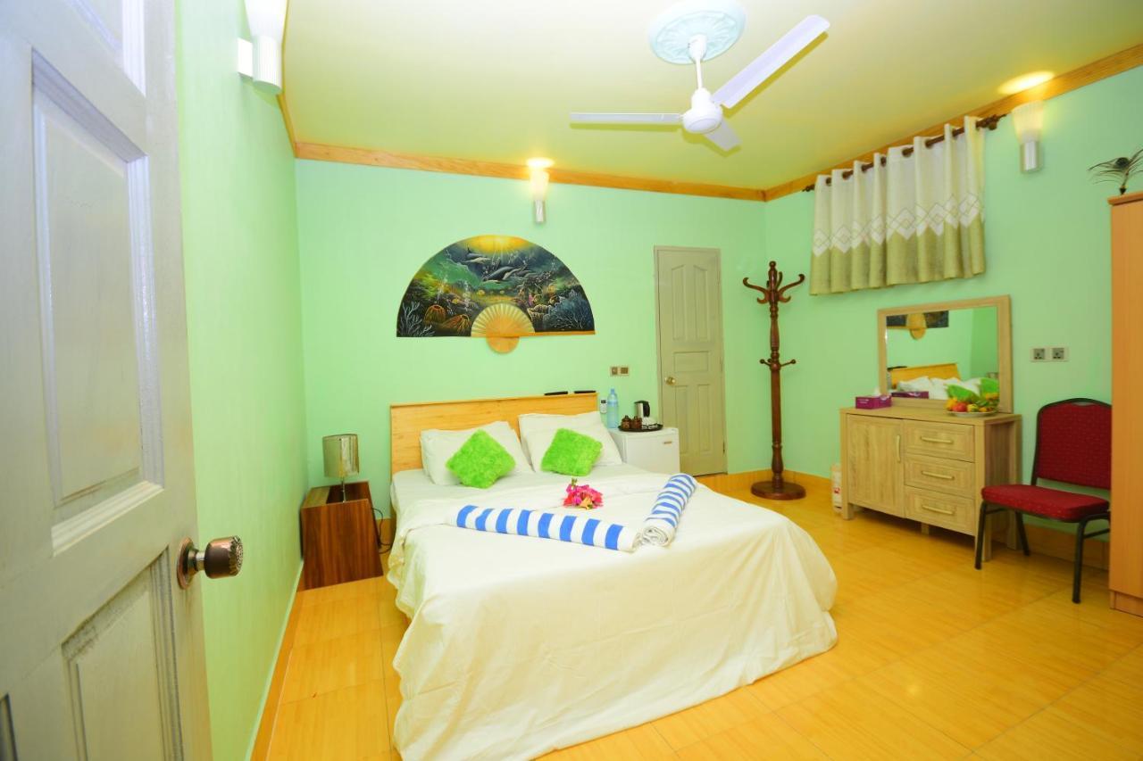 Olhumathi View Inn Ukulhas Island Ngoại thất bức ảnh