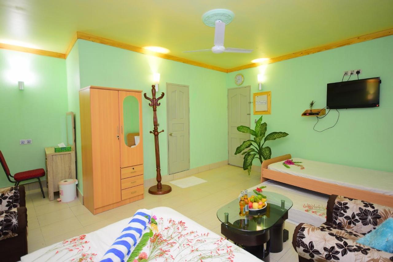 Olhumathi View Inn Ukulhas Island Ngoại thất bức ảnh