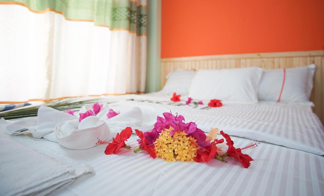 Olhumathi View Inn Ukulhas Island Ngoại thất bức ảnh